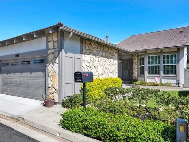 House for sale in Tustin, California