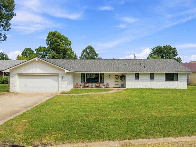 House for sale in Bixby, Oklahoma