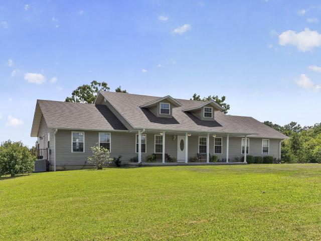 House for sale in Ava, Douglas County