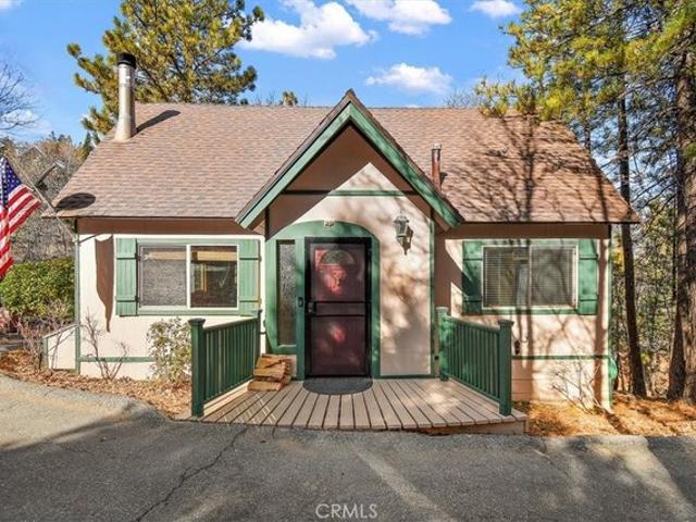 House for sale in Cedar Glen, California