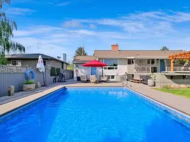 House for sale in Winfield, British Columbia
