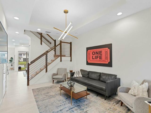 Townhouse for rent in Palm Beach