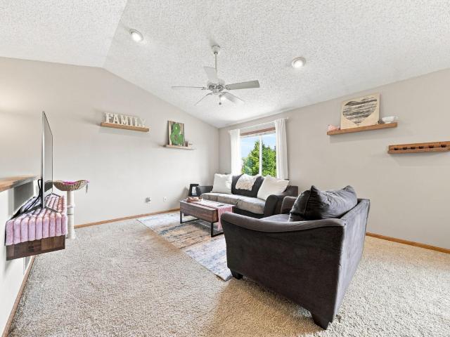 Townhouse for sale in Farmington, Minnesota