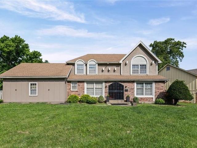 House for sale in Grandview, Missouri