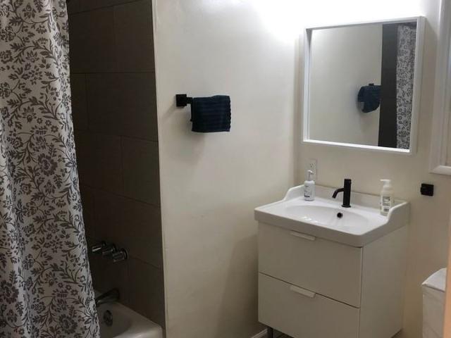 Apartment for rent in North Hollywood Neighborhood Council District, Canoga Park
