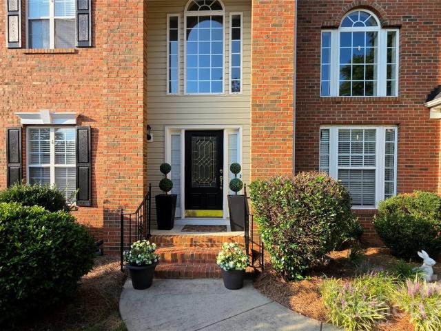 House for sale in Mecklenburg, North Carolina