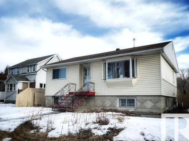 House for sale in Wedgewood, Alberta