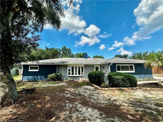 House for sale in Lake Placid, Florida