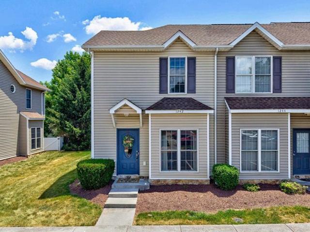 Townhouse for sale in Virginia