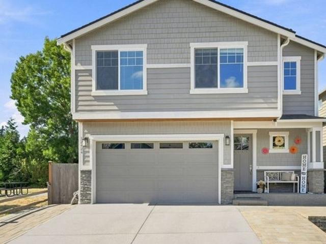 House for sale in Everett, Washington