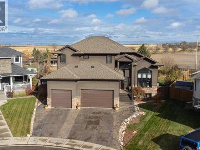 House for sale in Saskatoon, Saskatchewan