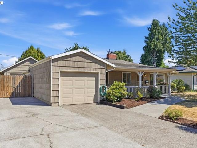 House for sale in Oregonia