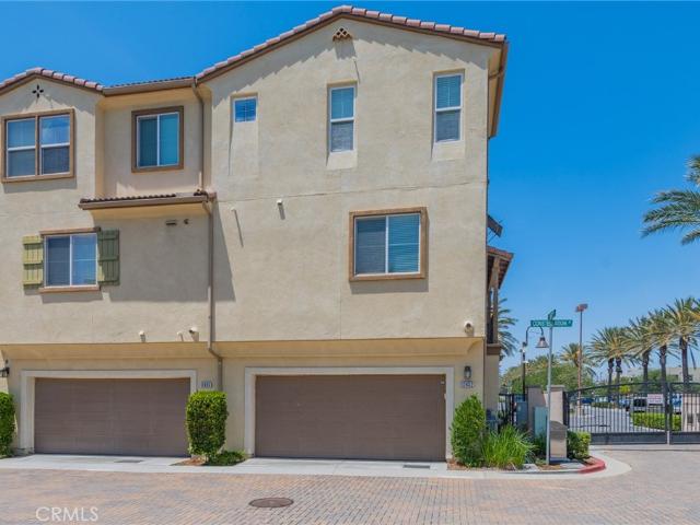 Townhouse for sale in Mira Loma, California