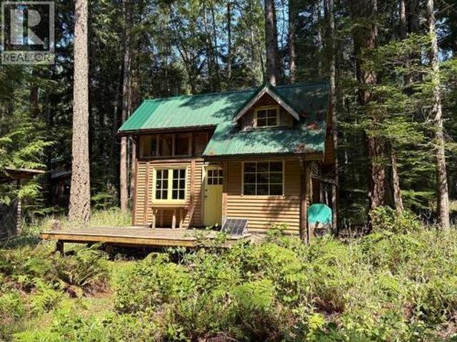 Property for sale in Mansons Landing, British Columbia