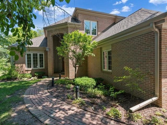 Condo for sale in Mequon, Wisconsin