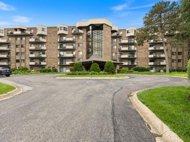 Condo for sale in Illinois