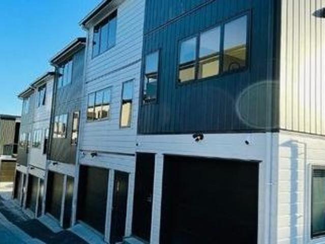 Apartment for rent in Saint Lukes, Albert-Eden
