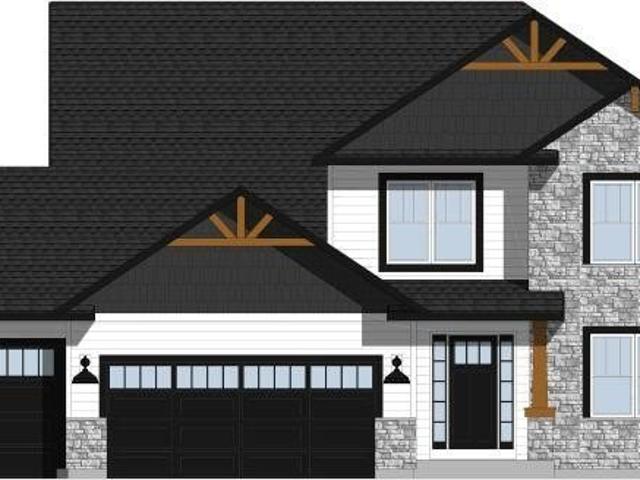 House for sale in Oconomowoc, Wisconsin