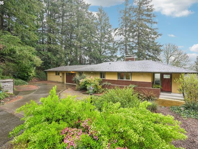 House for sale in Oregonia