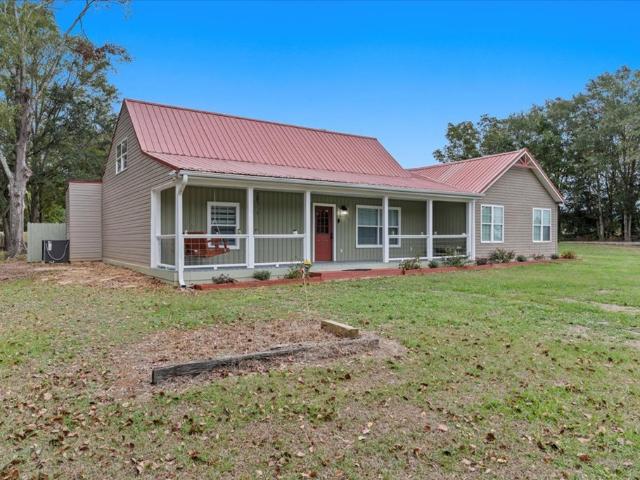 House for sale in Cowarts, Alabama