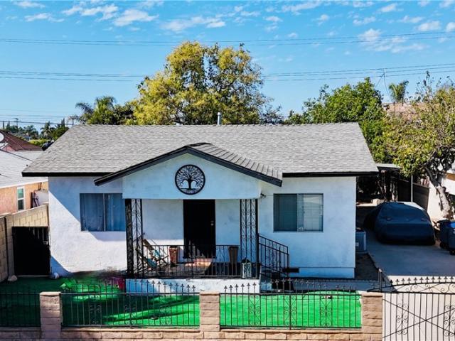Property for sale in Hawaiian Gardens, California
