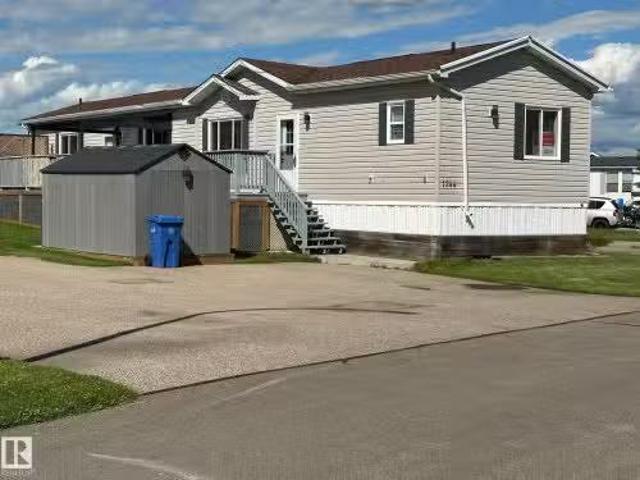 House for sale in Alberta