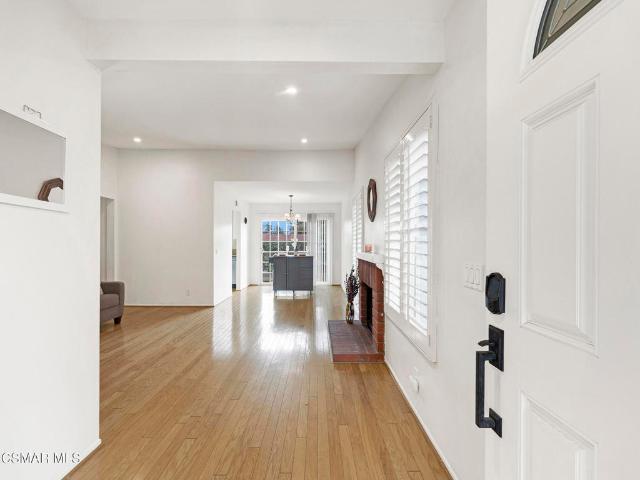 House for sale in Oak Park, California