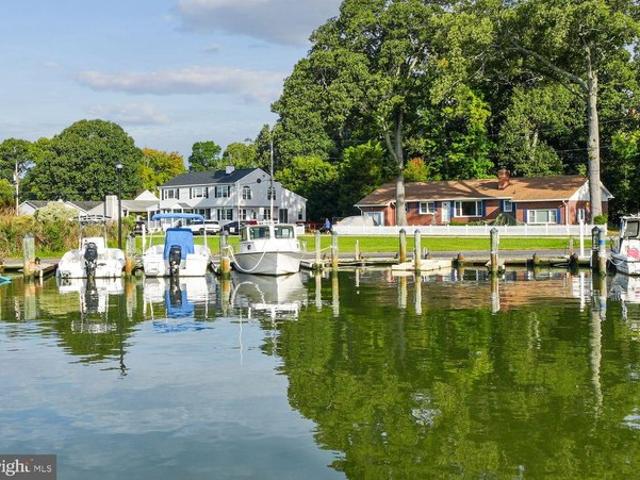 House for sale in Cedarhurst, Shady Side