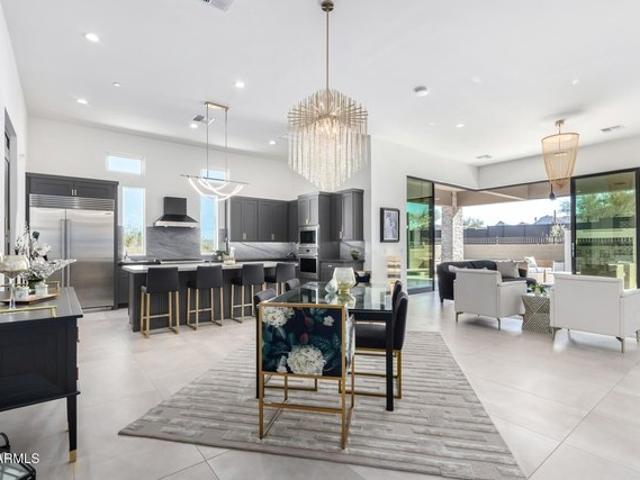 Townhouse for sale in Scottsdale, Maricopa County