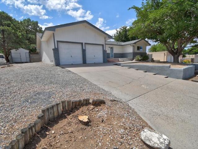 House for sale in New Mexico