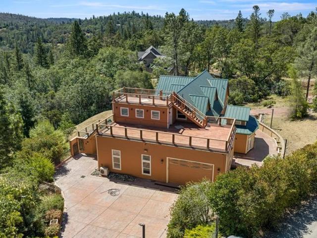 House for sale in Grass Valley, California