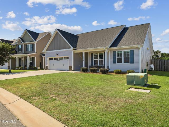 House for sale in Castle Hayne, North Carolina