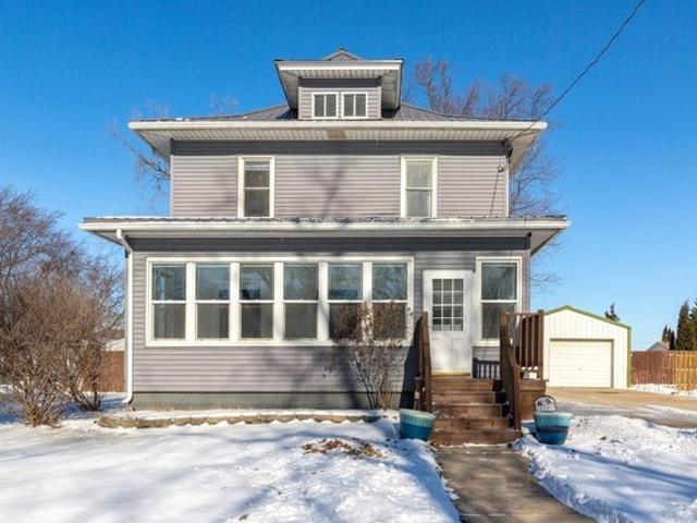 House for sale in Jesup, Iowa