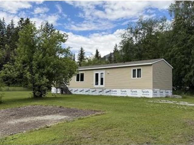 House for sale in Parson, British Columbia