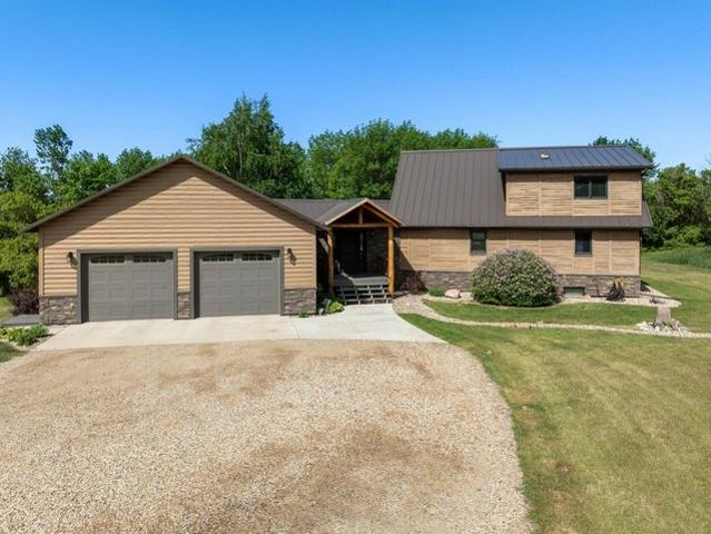 House for sale in Bottineau, North Dakota