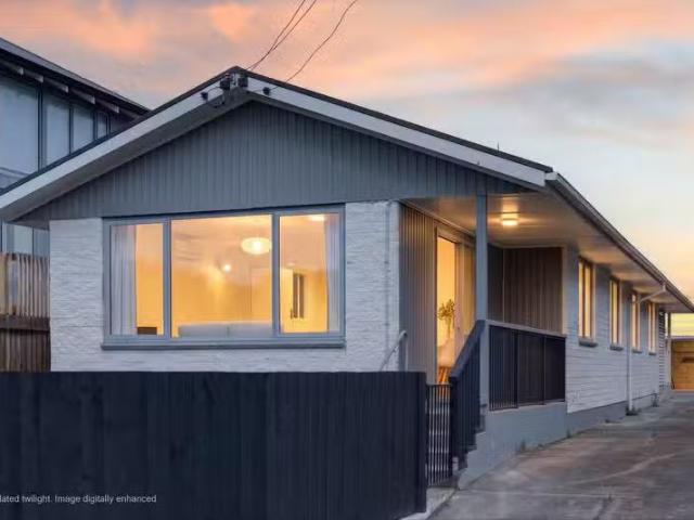 House for sale in Chaslands, Canterbury