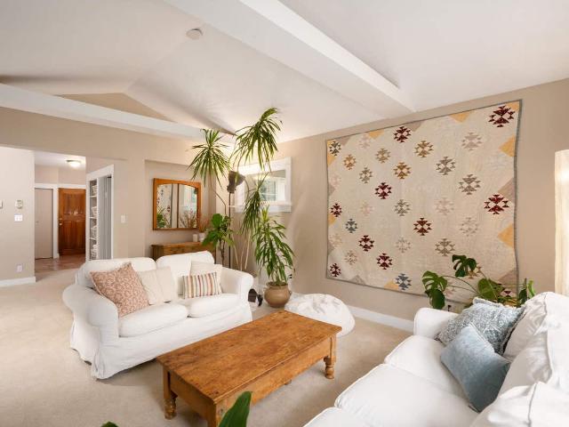 House for sale in Bowen Island, British Columbia