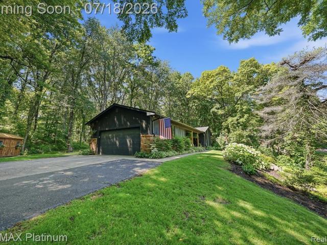 House for sale in Marion Township, Howell
