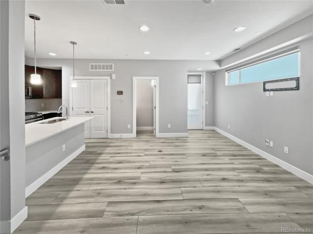 Townhouse for sale in Denver