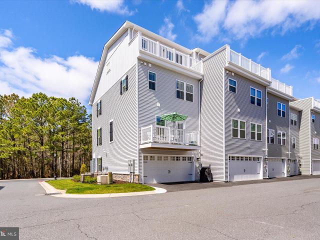Condo for sale in Berlin, Maryland