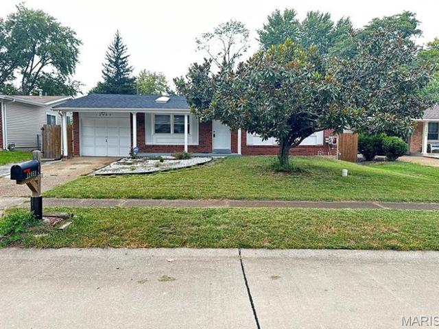 House for sale in Maryland Heights, Missouri