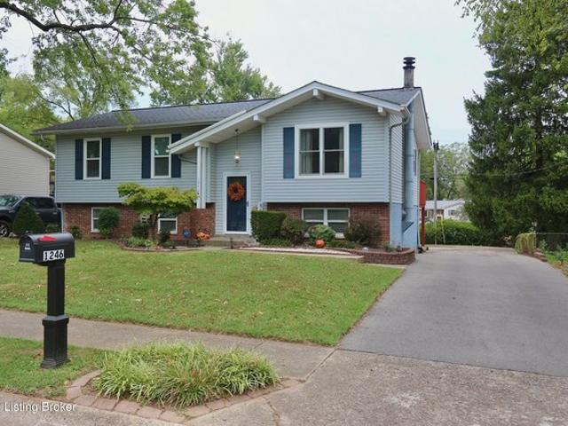 House for sale in Jeffersonville, Indiana
