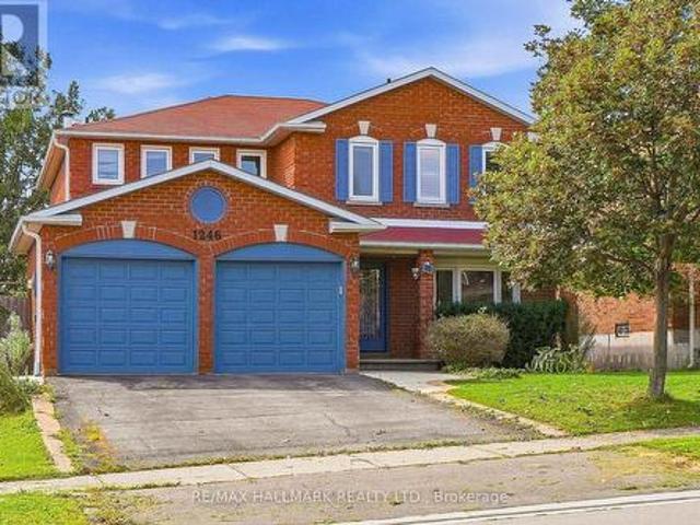 House for sale in Oakville, Ontario