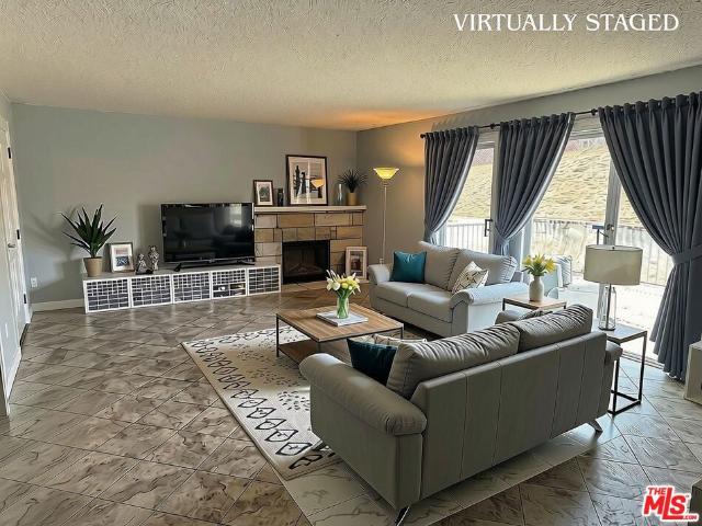 House for sale in Sylmar Neighborhood Council District, Canoga Park