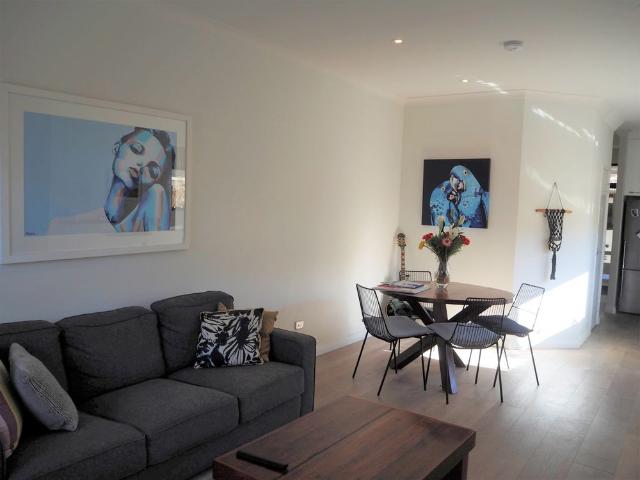 Townhouse for rent in Mount Hawthorn, Western Australia