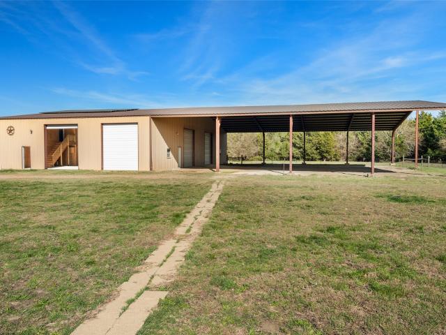 Ranch for sale in Trenton