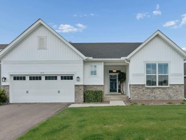 House for sale in Oak Tree, Carver