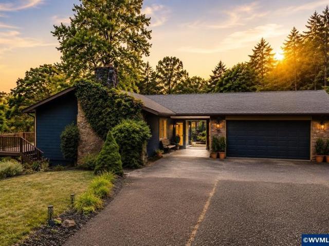 House for sale in Oregonia
