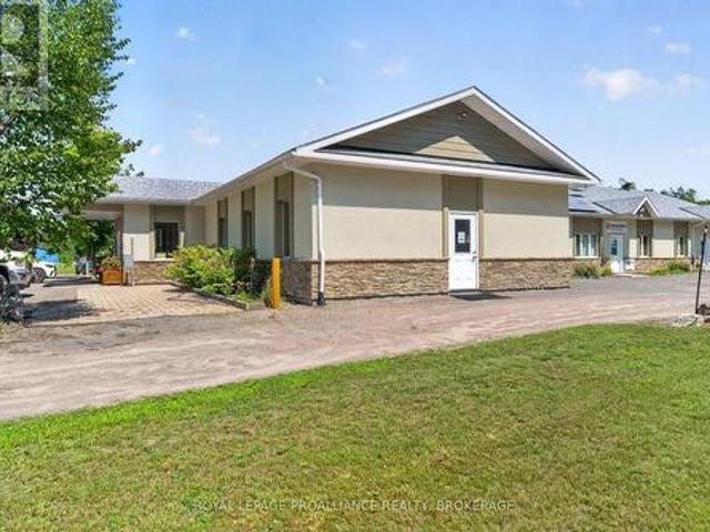 Commercial for sale in Addington Highlands, Ontario
