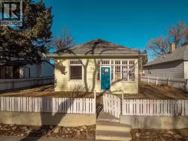 House for sale in Lethbridge, Alberta